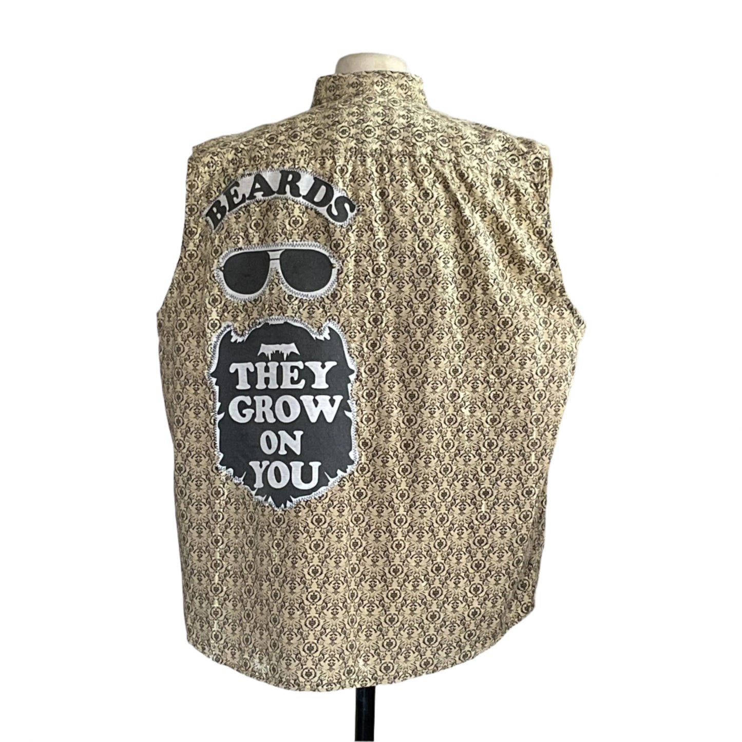 BEARDS | Men's Custom BEAR SIZE Sleeveless Shirt 2 XL featuring a tan pattern and bold BEARDS graphic on the back, embodying confidence and unique style.