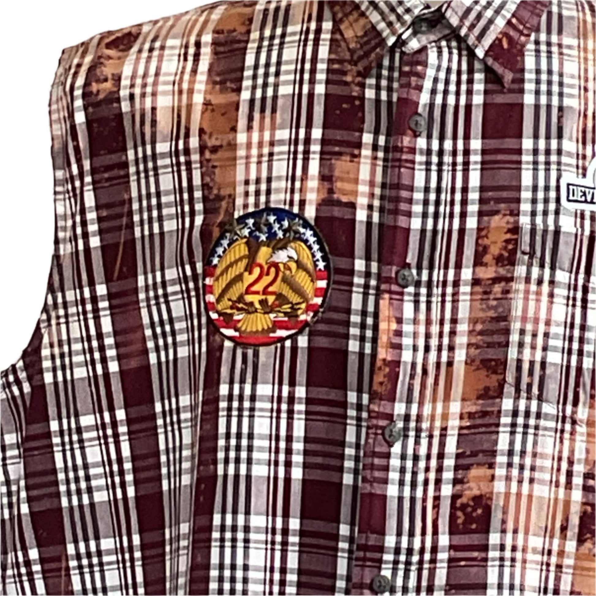 MASKED MONA LISA men's sleeveless plaid shirt, size Extra Large, features a bald eagle patch and DEVIL. label, embodying bold masculinity.